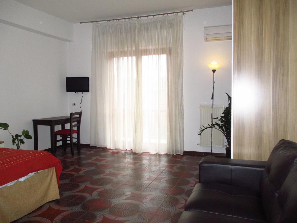 Residenza Paola Hotell Palermo Exteriör bild